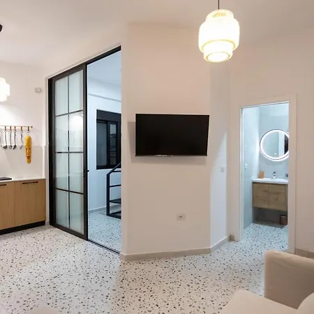 Brand New Close To The Ap1 Apartment